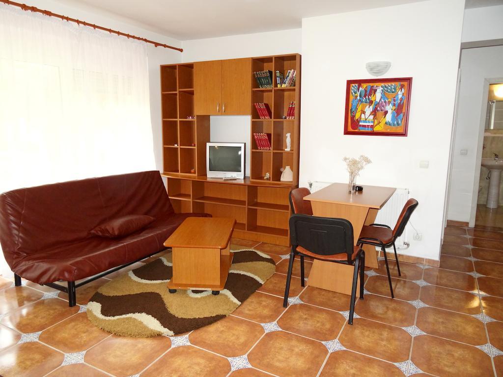Club Topaz Apartments Neptun Værelse billede